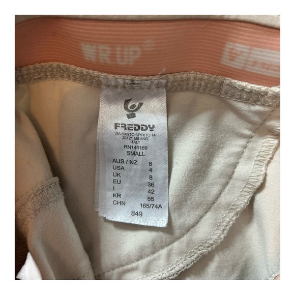 Freddy WR.UP Low-Rise 7/8 Length Pants - Size S, Light Beige - Picture 6 of 11